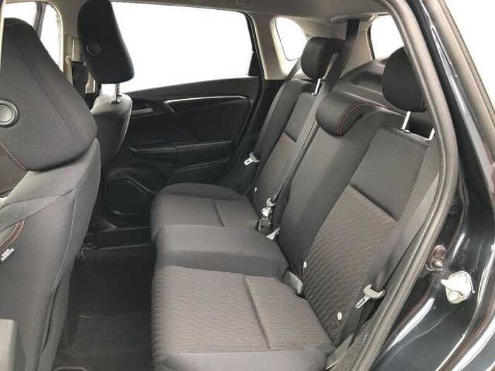 Honda Jazz 1.5 i-VTEC Sport Navi 5dr 
